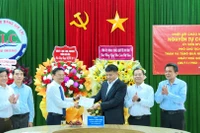 Phó Chủ tịch UBND tỉnh Nguyễn Tự Công Hoàng thăm, chúc mừng Trường Cao đẳng Gia Lai 