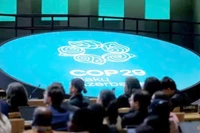 COP29 thông qua thỏa thuận cam kết hỗ trợ 300 tỷ USD/năm cho các nước nghèo