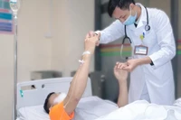 Đột quỵ tăng khi trời lạnh, cách nào để phòng tránh?
