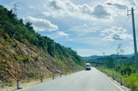 Giao thông qua đèo An Khê trở lại bình thường sau thời gian tạm đóng để ứng phó bão Kalmaegi