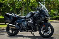 BMW Motorrad R 1300 RT 2025 ra mắt tại Malaysia: Sang trọng, mạnh mẽ với giá tầm 1,2 tỷ đồng