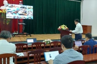 Báo cáo viên cung cấp nhiều thông tin bổ ích tại buổi tập huấn