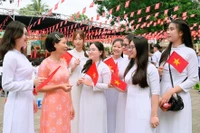 Điểm nhấn khác biệt từ Nghị quyết 71-NQ/TW là chính sách ưu đãi đặc thù, vượt trội cho đội ngũ nhà giáo