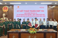 UBND tỉnh Gia Lai và Viettel ký thỏa thuận hợp tác về chuyển đổi số.