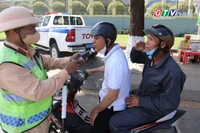 Toàn cảnh Gia Lai 24h: Kiểm tra nồng độ cồn xuyên Tết, người dân chấp hành nghiêm