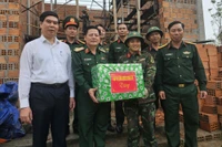 Trung thành, đoàn kết, vì nhân dân phục vụ