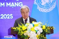 Tổng Thư ký Liên hợp quốc António Guterres gặp gỡ báo chí tại Lễ mở ký và Hội nghị cấp cao Công ước của Liên hợp quốc về Chống tội phạm mạng. Ảnh: Dương Giang/TTXVN