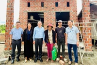 Những ngôi nhà ấm áp nghĩa tình 