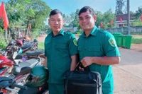 Anh Đinh Tuynh-Phó Chỉ huy trưởng Ban CHQS xã đã có hành động đẹp nhặt được của rơi, trả lại cho người mất.