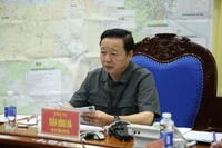 Phó Thủ tướng Chính phủ Trần Hồng Hà chủ trì họp trực tiếp kết nối trực tuyến với các tỉnh, thành phố về triển khai công tác ứng phó với bão số 13.