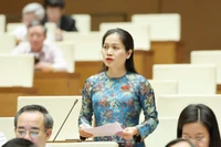 Phó Trưởng đoàn ĐBQH tỉnh Gia Lai Siu Hương đề nghị Chính phủ sớm ban hành khung vị trí việc làm, bảo đảm đủ số lượng và chất lượng cán bộ, công chức cấp xã.