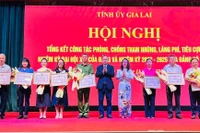 Công tác phòng-chống tham nhũng, lãng phí, tiêu cực cần được tiến hành kiên quyết, kiên trì, thường xuyên, liên tục.
