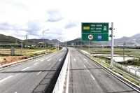 “Cung đường mùa xuân” mở lối phát triển