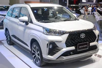 Tháng cận tết, loạt ô tô Toyota bán chạy tại Việt Nam ồ ạt giảm giá