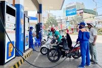 Kiểm soát đầu cơ, găm hàng xăng dầu