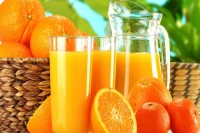 Hãy nhớ uống nước cam với khẩu phần nhỏ để đảm bảo sức khỏe