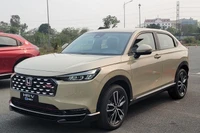 Mẫu xe hybrid tiếp theo được giảm giá tại Việt Nam