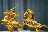 Nhìn gần linh vật ngựa lấy cảm hứng từ truyền thuyết Thánh Gióng