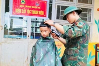 Trung đoàn 48 làm công tác dân vận tại xã Gào và xã Ia Boòng