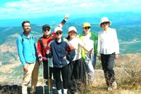 Trên non cao, chạm vào Pleiku