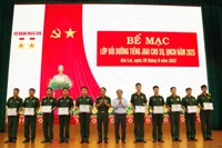50 học viên Sư đoàn 320 hoàn thành chương trình học tiếng Jrai