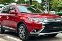 Xe 7 chỗ Mitsubishi Outlander đời 2019 giá tầm 500 triệu đồng, có nên mua?