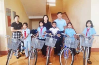 Thầy giáo giàu lòng nhân ái