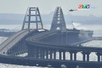 Tin thế giới ngày 4-6: Ukraine tuyên bố đánh cầu Crimea bằng hơn 1 tấn thuốc nổ