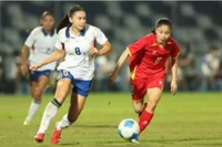 Trọng tài sai lầm khó tin, cướp trắng bàn thắng của đội tuyển nữ Việt Nam