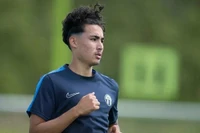 Xuất hiện trung vệ Việt kiều giá trị tăng hơn 2 triệu euro sau 3 tháng