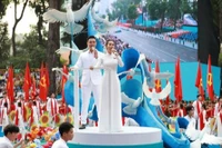 Võ Hạ Trâm đón tin vui sau màn trình diễn gây sốt ở lễ kỷ niệm 30.4