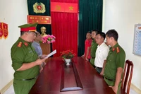 Khởi tố đối tượng lừa “chạy án” chiếm đoạt hàng trăm triệu đồng