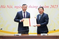 Công bố Quyết định của Bộ Chính trị về công tác cán bộ