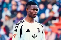 Man Utd nhắm tiền đạo định giá thấp hơn Nguyễn Xuân Son