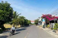 Chung sức làm đường, đổi thay vùng quê