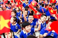 Thủ tướng: Tuyệt đối không để học sinh thiếu trường, người dân thiếu nơi chữa bệnh do thiên tai