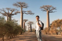 Theo đôi chân người "mơ núi, mơ sông"