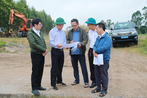 UBND tỉnh Gia Lai khẩn trương triển khai 7 dự án tái định cư tại khu vực phía Tây với tổng kinh phí hơn 880 tỷ đồng nhằm bảo đảm an toàn cho người dân vùng thiên tai trong năm 2026.