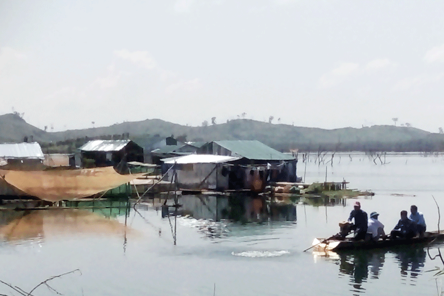 Làng chài trên cao nguyên. Ảnh: P.S