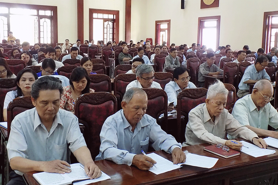 Cán bộ chủ chốt thành phố tham dự hội nghị. Ảnh: T.N Cán bộ chủ chốt thành phố tham dự hội nghị. Ảnh: T.N