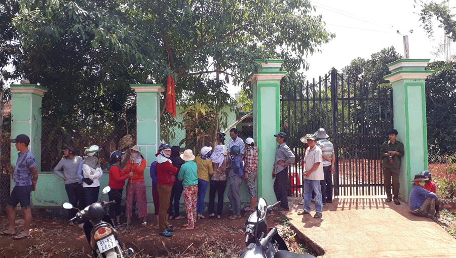 Căn nhà nơi bà H. bị chồng sát hạt tại Đak Đoa. Ảnh: L.A Căn nhà nơi bà H. bị chồng sát hạt tại Đak Đoa. Ảnh: L.A