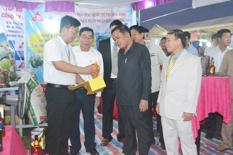 Phiên chợ hàng Việt Nam 2017 sẽ được tổ chức tại TP. Ban Lung. Ảnh: L.L