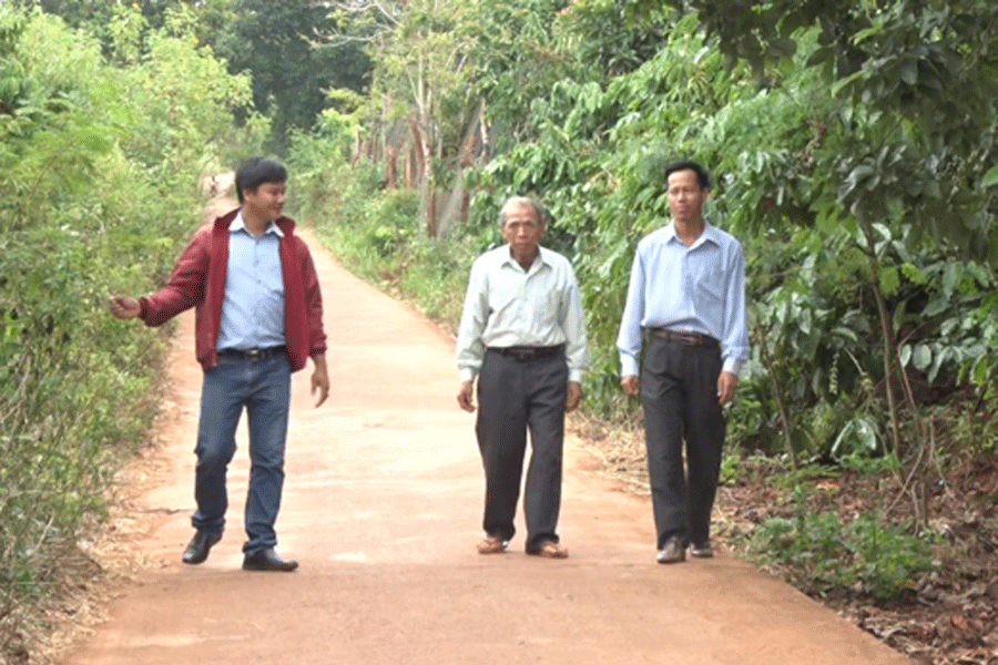 Đường giao thông nông thôn xã Ia Blang (huyện Chư Sê). Ảnh: V.C