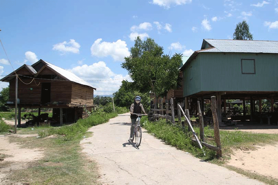 Nhờ đẩy mạnh phong trào xây dựng nông thôn mới, đời sống của người dân xã Ia Rtô đang từng ngày khởi sắc. Ảnh: K.N.B Nhờ đẩy mạnh phong trào xây dựng nông thôn mới, đời sống của người dân xã Ia Rtô đang từng ngày khởi sắc. Ảnh: K.N.B