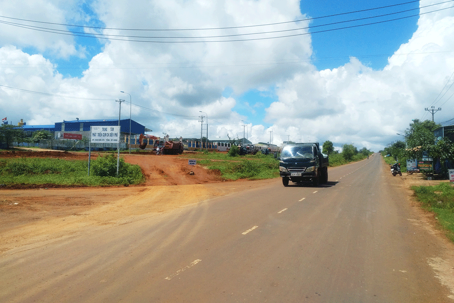 Đường Trường Sa-hướng phát triển khu dân cư mới. Ảnh: Q.H