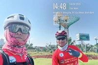 Hai cua-rơ Gia Lai đạp xe xuyên Việt đồng hành cùng Cúp Truyền hình TP. Hồ Chí Minh