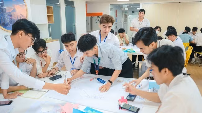 Chất lượng đào tạo ở Trường ĐH Quy Nhơn đã đáp ứng ở mức cao yêu cầu chất lượng và nhu cầu nguồn nhân lực cho tỉnh Bình Định, các địa phương trong vùng Bắc Trung bộ, Duyên hải Trung bộ, Tây Nguyên và cả nước. Ảnh: ĐVCC