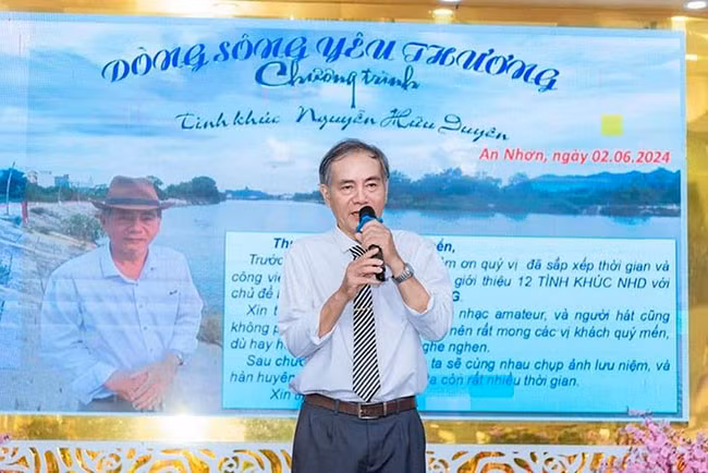 Nguyễn Hữu Duyên sinh năm 1956, quê Nhơn Khánh, TX An Nhơn, hiện là hội viên Chi hội Văn học (Hội VHNT Bình Định). Anh từng là Phó Chủ tịch Hội VHNT An Nhơn, từng in tập truyện Nụ hôn muộn (NXB Hội Nhà văn, 2020).