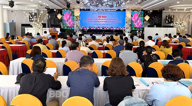 Quang cảnh hội nghị. Ảnh: N.C