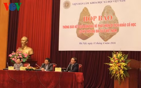 Họp báo thông báo kết quả ban đầu "Nghiên cứu hệ thống di tích khảo cổ học thời đại Đá vùng thượng du sông Ba, tỉnh Gia Lai"